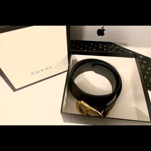 Women’s leather Gucci Belt
